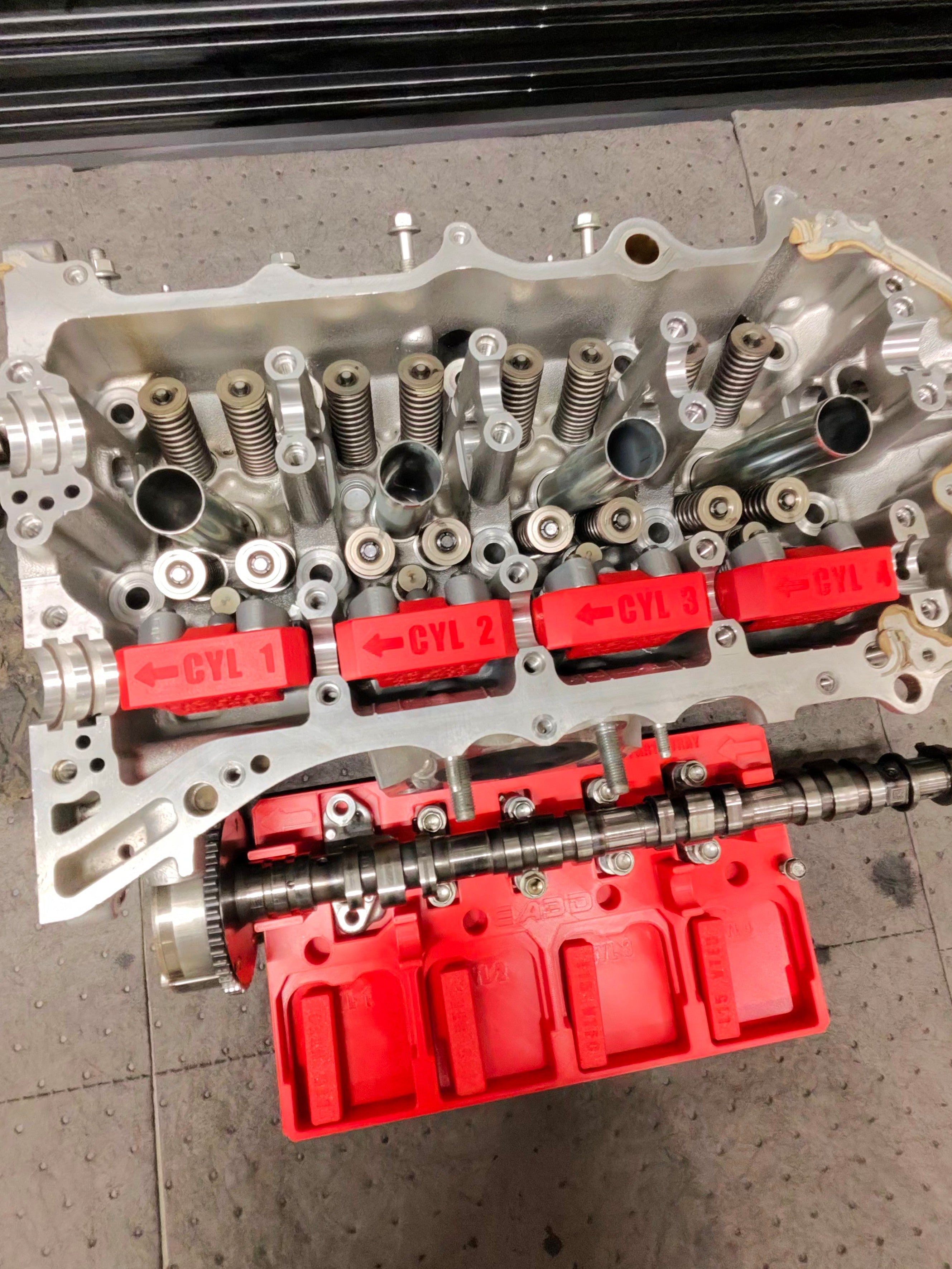 1.5T Cylinder Head Disassembly Trays & Rocker Arm Holders